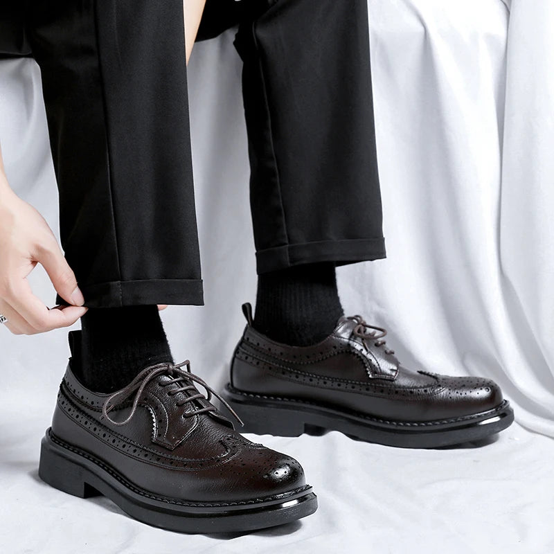 Classic Men’s Brogues – Patent Leather Oxford Shoes for Wedding & Formal Events