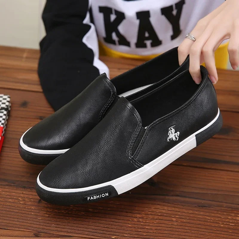 Men’s White Casual Sneakers – Waterproof PU Leather & Flat Rubber Sole