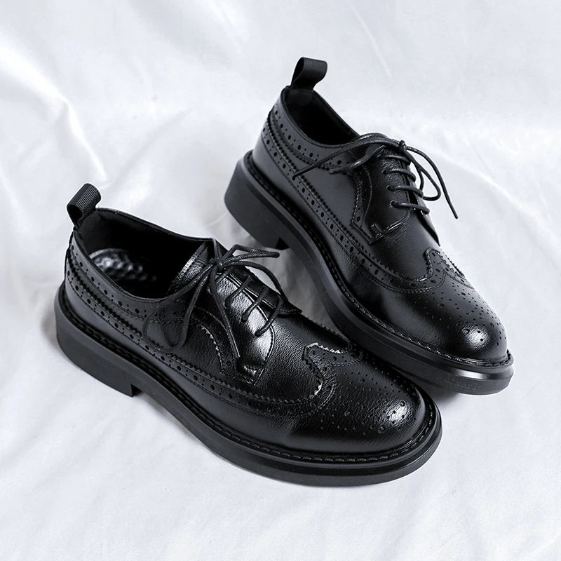 Classic Men’s Brogues – Patent Leather Oxford Shoes for Wedding & Formal Events